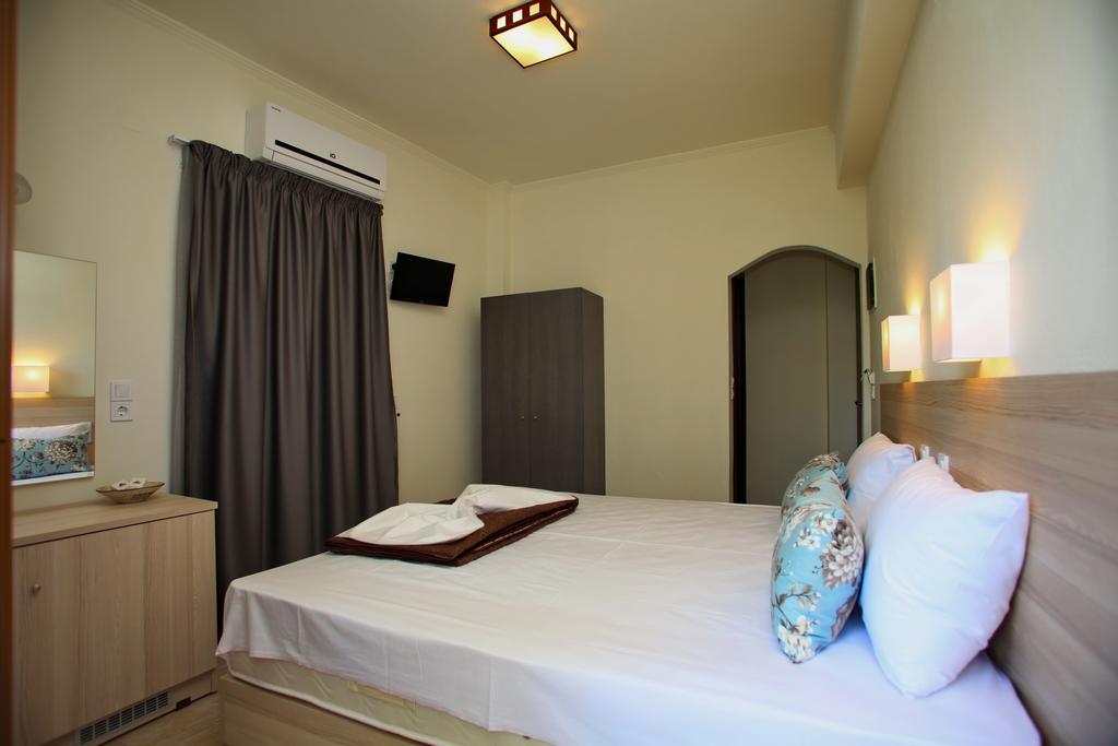 Aktaion Guest Rooms สโกเปลอสทาวน์ ห้อง รูปภาพ
